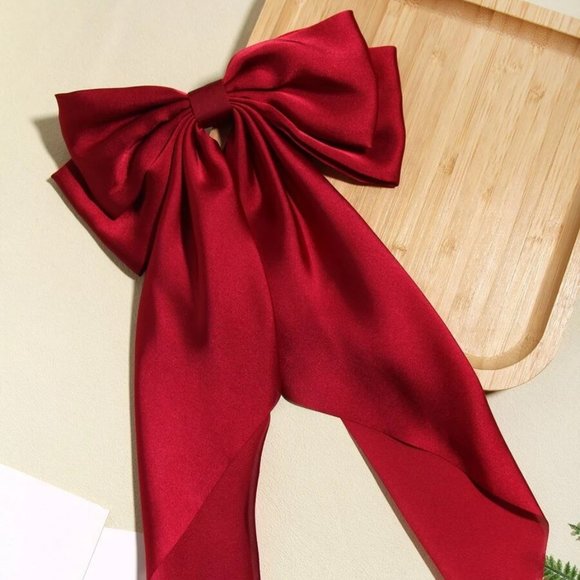 UNBRANDED Accessories - Red Satin Hair Bow Clip - NWT